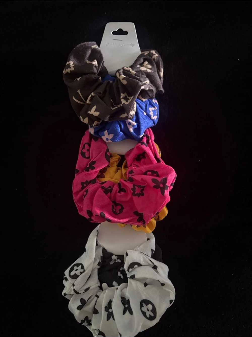 Fashion Pattern Scrunchie Set - Pink, Blue, White, Brown, Yellow, Black